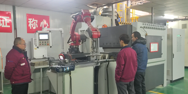 衡水自动喷砂机选型要点，看完少走弯路。